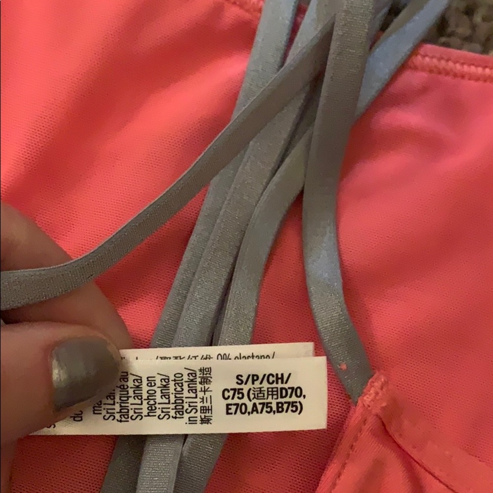 Victoria secret sports bra - Picture 3 of 3